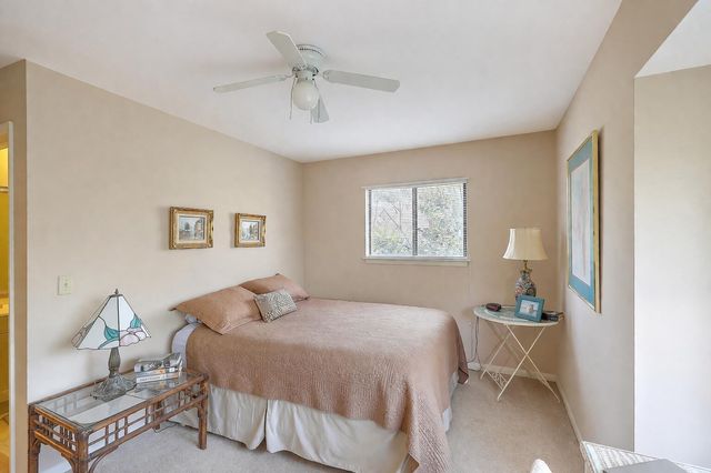 1151 Shadow Lake Circle L, Mount Pleasant, SC 29464