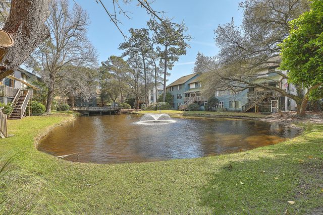 1151 Shadow Lake Circle L, Mount Pleasant, SC 29464