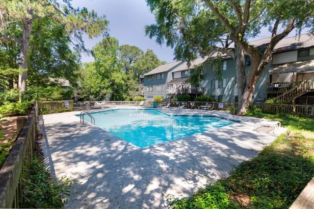 1151 Shadow Lake Circle L, Mount Pleasant, SC 29464