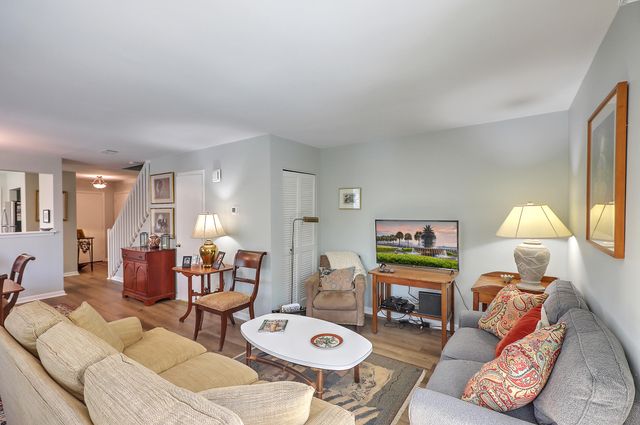 1151 Shadow Lake Circle L, Mount Pleasant, SC 29464