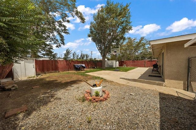 433 S Florida, Banning, CA 92220