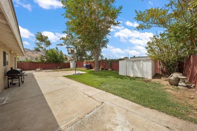 433 S Florida, Banning, CA 92220