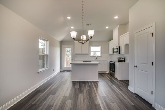 113 Ackers Turn, Corsicana, TX 75110