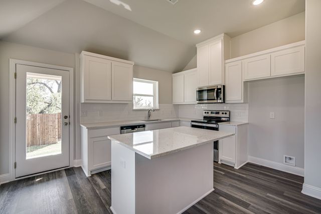 113 Ackers Turn, Corsicana, TX 75110