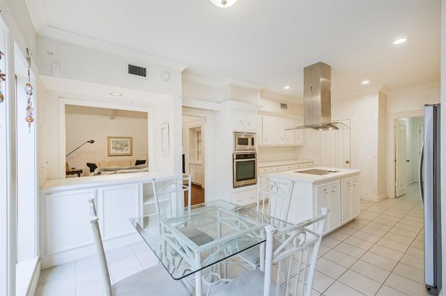 11139 Riverview Way, Houston, TX 77042