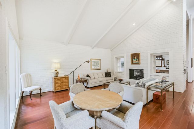 11139 Riverview Way, Houston, TX 77042