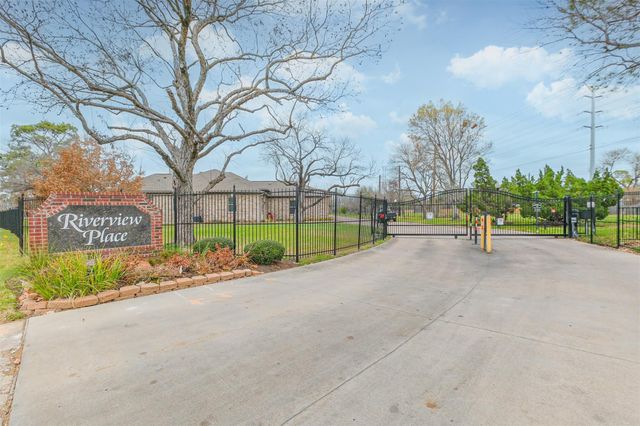 11139 Riverview Way, Houston, TX 77042