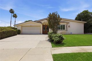 20434 Clark, Woodland Hills, CA 91367
