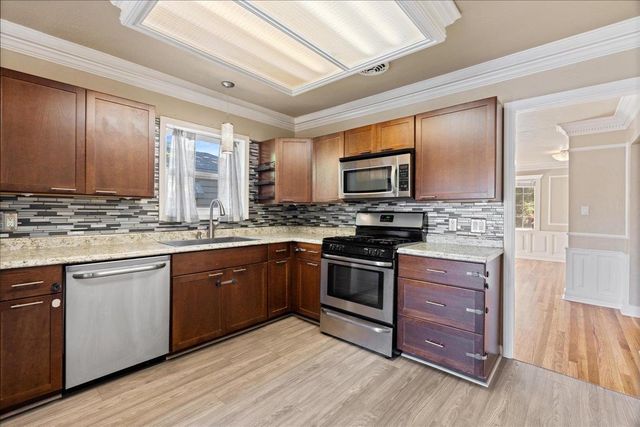 15 Morton St, Yuba City, CA 95991