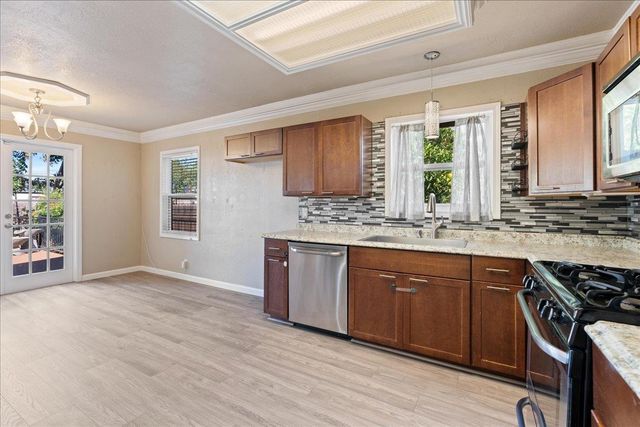 15 Morton St, Yuba City, CA 95991