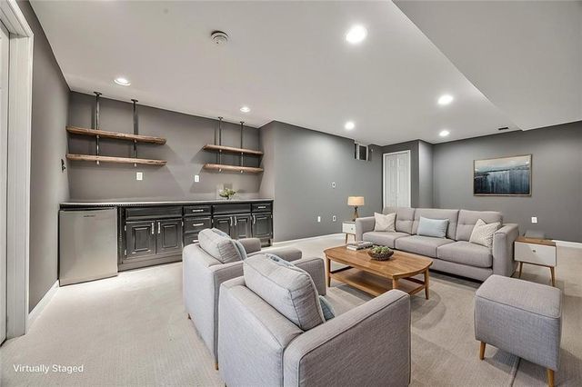 15134 W 153rd Terrace, Olathe, KS 66062