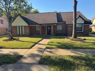 9106 Sabastian Drive, Houston, TX 77083