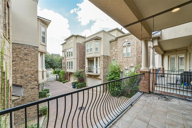 1833 Oakdale Street, Houston, TX 77004