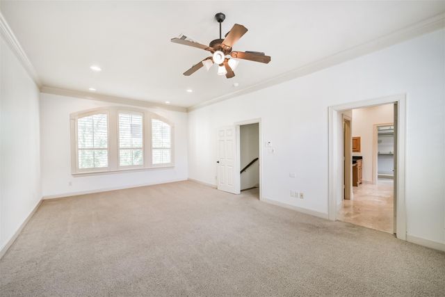 1833 Oakdale Street, Houston, TX 77004