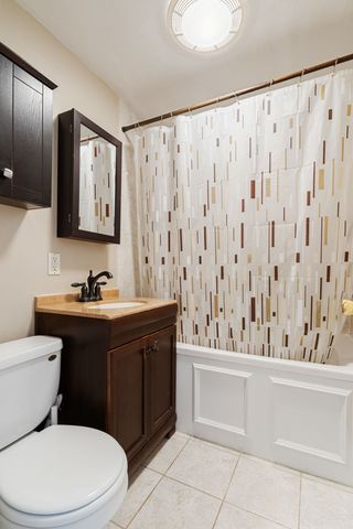 191 W 5th St 1, Boston, MA 02127