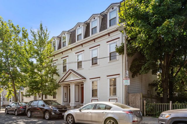 191 W 5th St 1, Boston, MA 02127