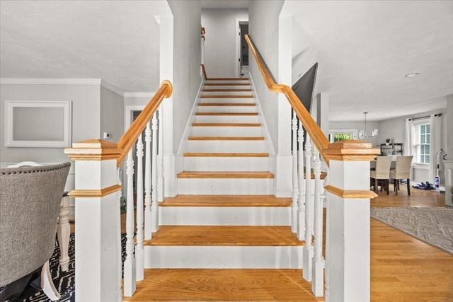 36 Cranesbill Rd, Taunton, MA 02780
