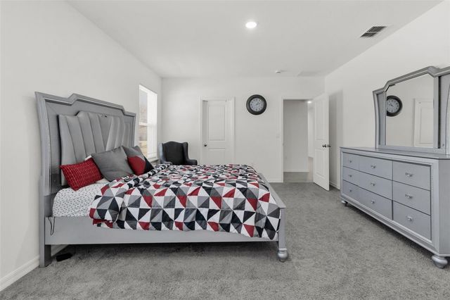 1111 S MCDUFF STREET, North Port, FL 34288