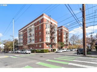 2083 Nw JOHNSON St 56, Portland, OR 97035