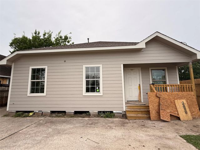 708 Main Street, Pasadena, TX 77506