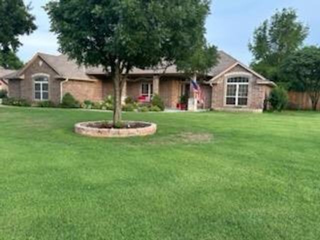 4606 Shoreside Drive, Tuttle, OK 73089
