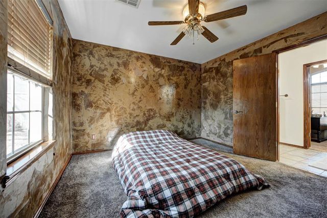 4606 Shoreside Drive, Tuttle, OK 73089