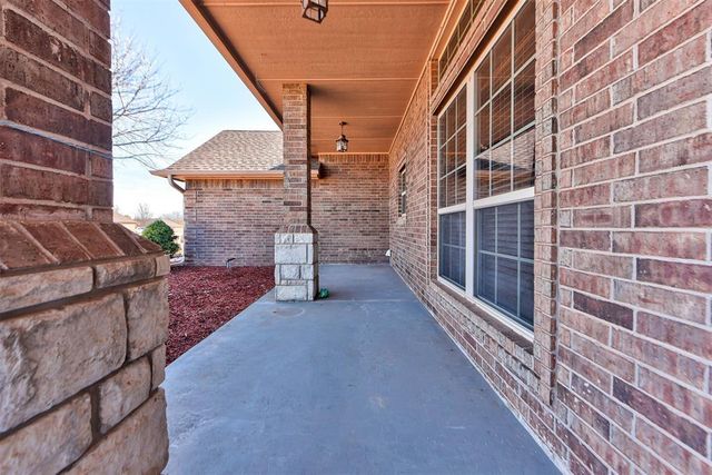4606 Shoreside Drive, Tuttle, OK 73089