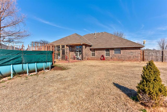 4606 Shoreside Drive, Tuttle, OK 73089