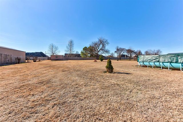 4606 Shoreside Drive, Tuttle, OK 73089