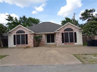 823 Avenue A, College Station, TX 77840