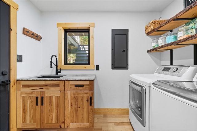 292 Golden Ridge Dr, Jefferson Twp, PA 15501