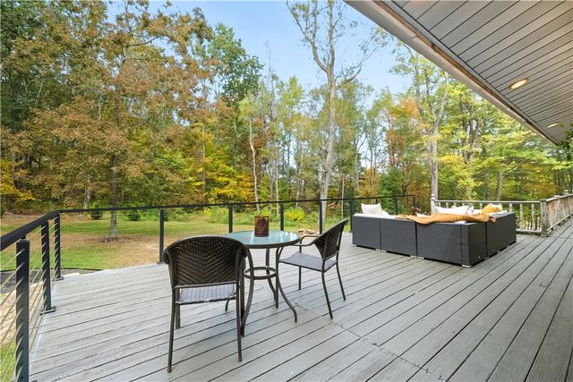 292 Golden Ridge Dr, Jefferson Twp, PA 15501