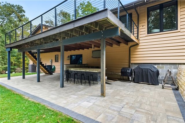 292 Golden Ridge Dr, Jefferson Twp, PA 15501