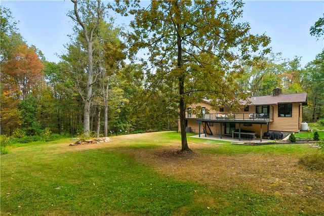 292 Golden Ridge Dr, Jefferson Twp, PA 15501