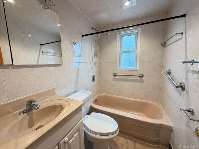 137-02 64th Road, Flushing, NY 11367