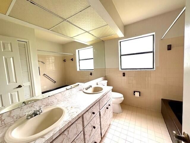 114 Sevilla Avenue, Royal Palm Beach, FL 33411