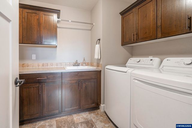 3094 Brookside Av SE, Albany, OR 97322