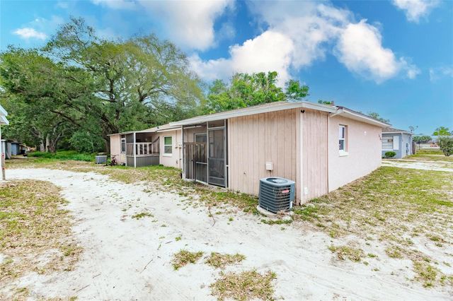1702 BIRCHWOOD CIRCLE A, Leesburg, FL 34748