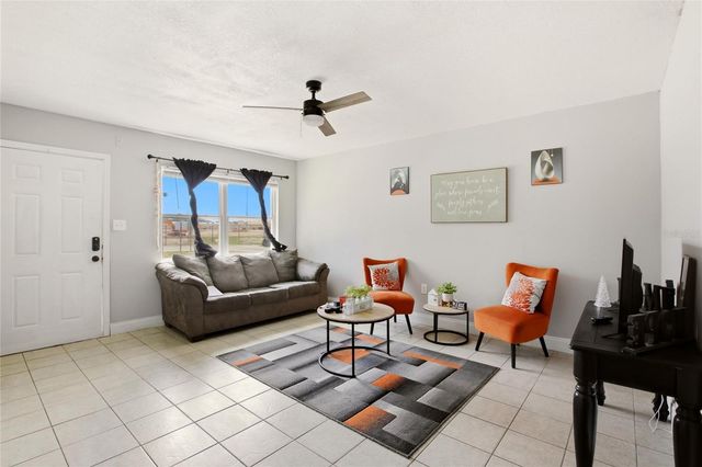 1702 BIRCHWOOD CIRCLE A, Leesburg, FL 34748