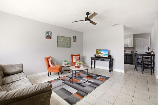 1702 BIRCHWOOD CIRCLE A, Leesburg, FL 34748