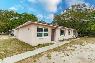 1702 BIRCHWOOD CIRCLE A, Leesburg, FL 34748