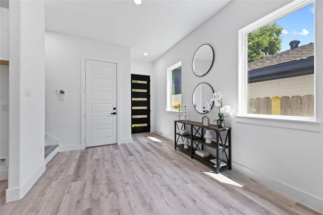 7210 England Street, Houston, TX 77021