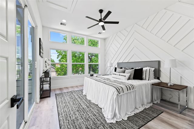 7210 England Street, Houston, TX 77021