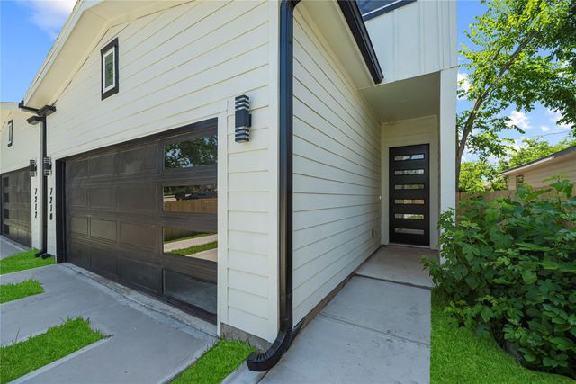 7210 England Street, Houston, TX 77021