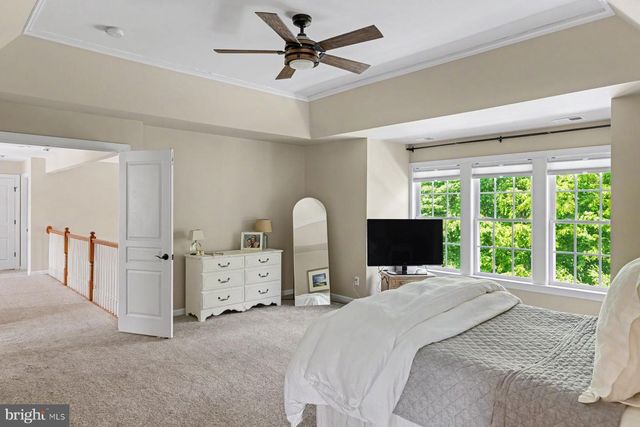2818 MOUNTAIN LAUREL DR, Furlong, PA 18925