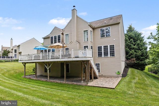 2818 MOUNTAIN LAUREL DR, Furlong, PA 18925