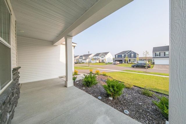 6254 Highland Hills Lane S, Cottage Grove, MN 55016