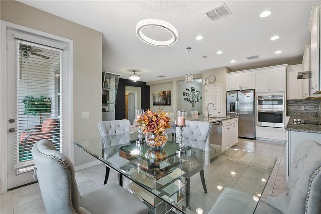 30462 CARAVELLE LANE, Wesley Chapel, FL 33545