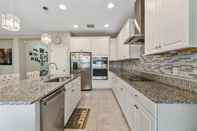 30462 CARAVELLE LANE, Wesley Chapel, FL 33545