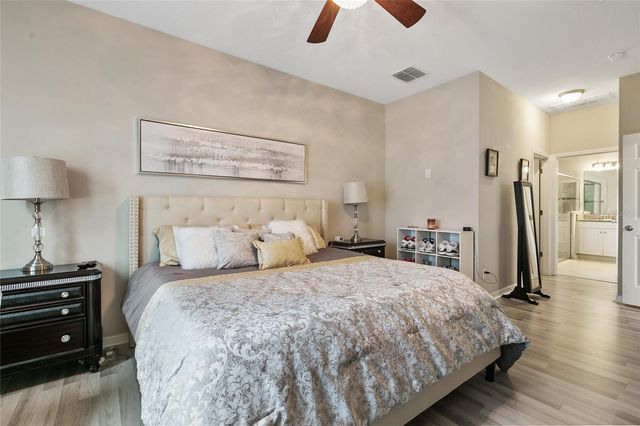 30462 CARAVELLE LANE, Wesley Chapel, FL 33545